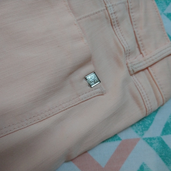 BeBe heartbreaker skinny jeans - Picture 3 of 4